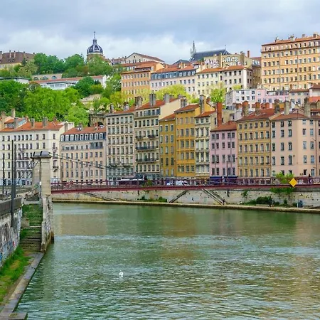 Apartment Evasion En Drome