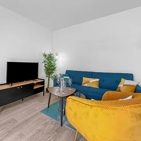 Apartment Evasion En Drome